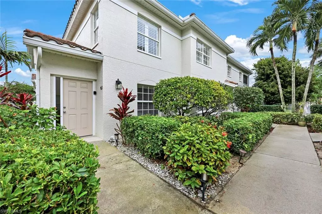 Naples, FL 34109,6914 Satinleaf RD N #204