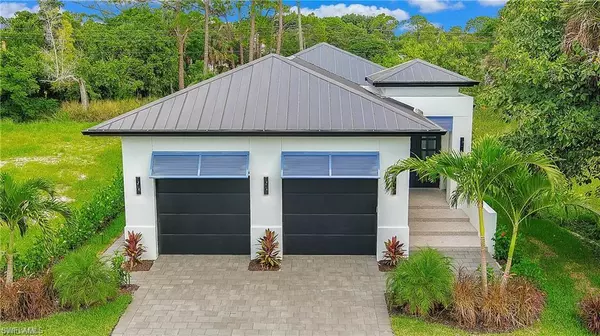 Naples, FL 34112,2733 Van Buren AVE