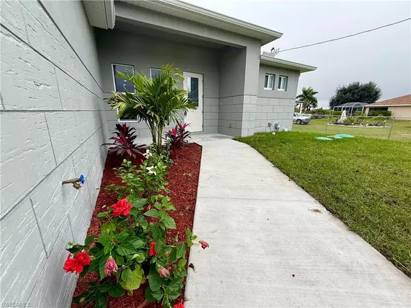 Lehigh Acres, FL 33974,434 Rathburn ST