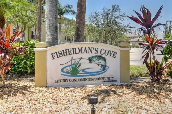 Fort Myers, FL 33908,10060 Lake Cove DR #301