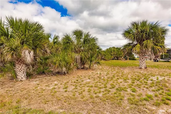 Port Charlotte, FL 33948,18286 Burkholder CIR