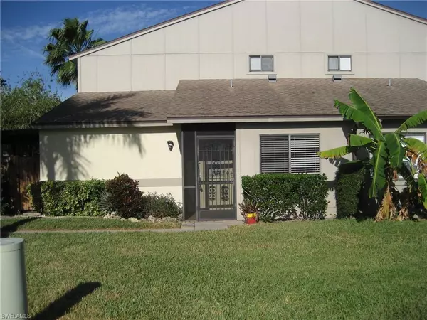 5276 Cedarbend DR #4, Fort Myers, FL 33919