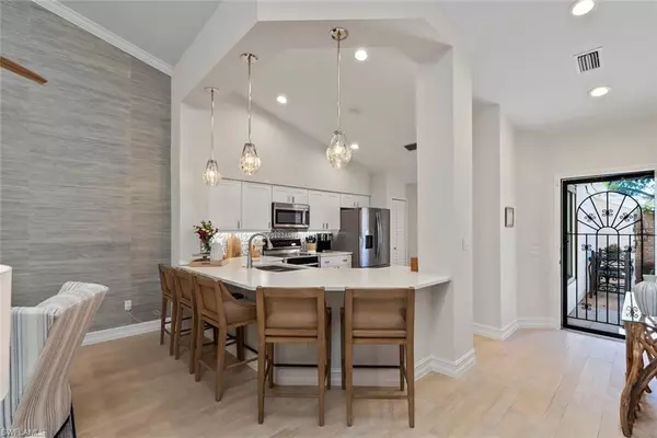 Naples, FL 34108,6656 Trident WAY #J3