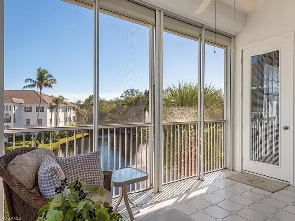 Naples, FL 34108,830 Sailaway LN #201