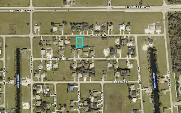 2128 NE 15th LN, Cape Coral, FL 33909