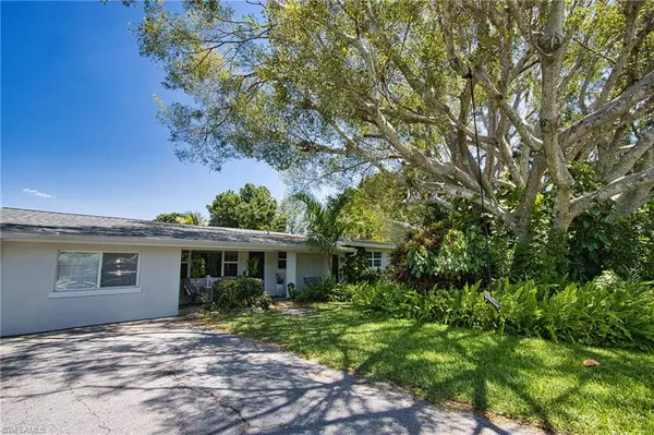 1327 Sunbury DR, Fort Myers, FL 33901