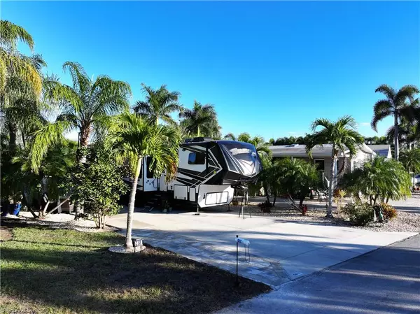 Fort Myers, FL 33905,5811 Pathwood CT