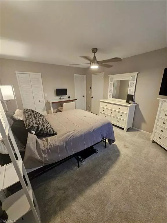 Cape Coral, FL 33990,646 SE 12th CT #18