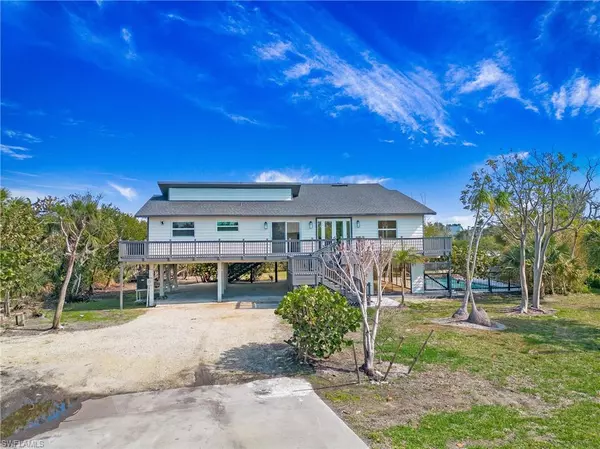 Sanibel, FL 33957,9416 Yucca CT