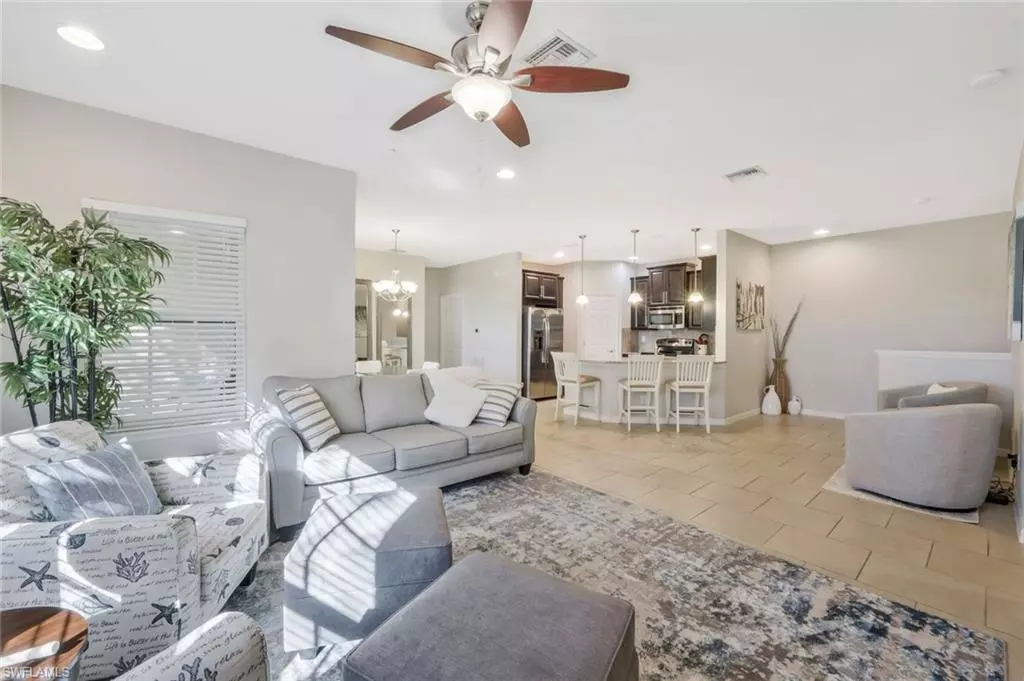 Estero, FL 34135,23601 Alamanda DR #202