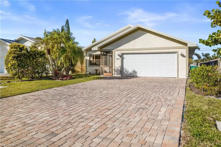 683 96th AVE N, Naples, FL 34108