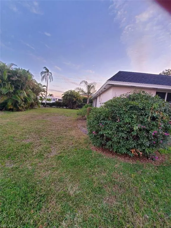 Naples, FL 34112,280 Lanchester CT #38