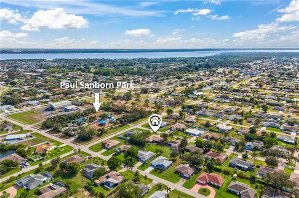 Cape Coral, FL 33990,2217 SE 3rd TER