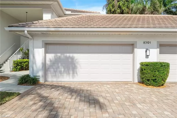 Estero, FL 33967,8391 Grand Palm DR #3