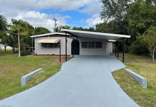 139 Coolidge AVE, Lehigh Acres, FL 33936