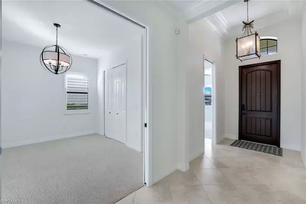 Naples, FL 34114,2806 Aviamar CIR