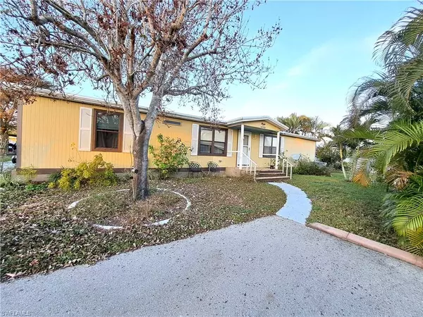 5340 Countryfield CIR, Fort Myers, FL 33905