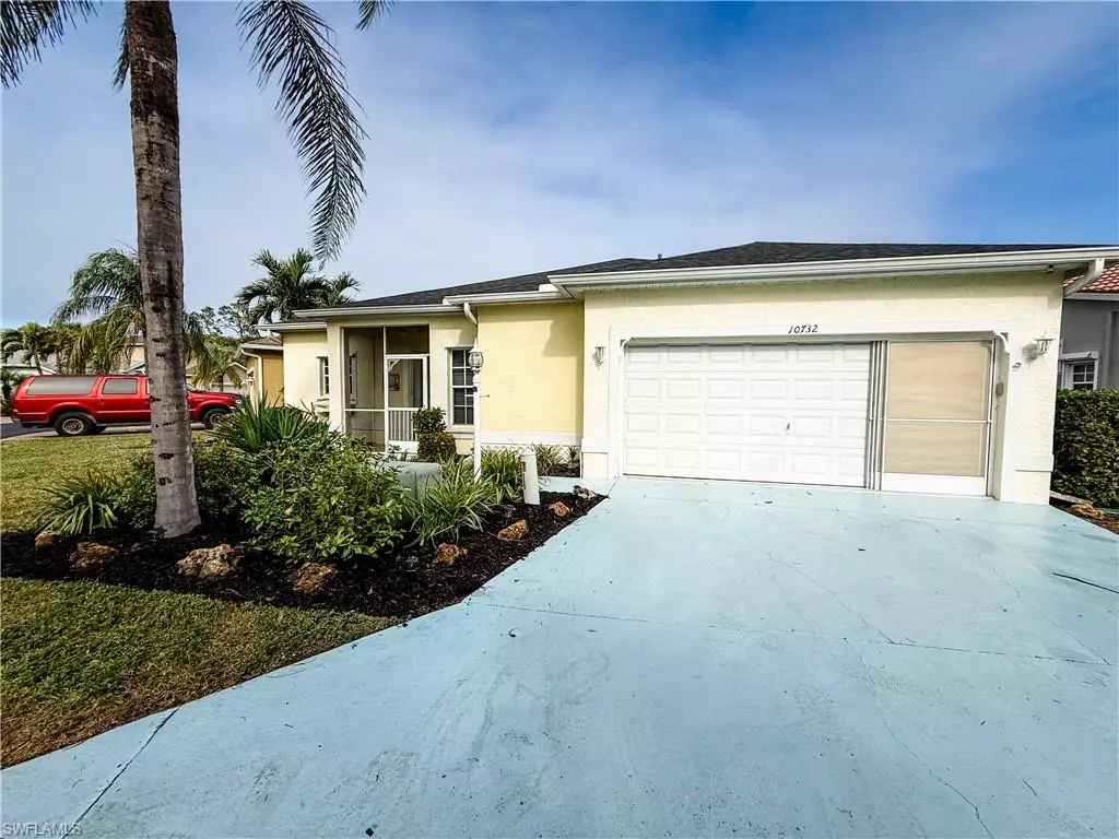 Estero, FL 33928,10732 Maui CIR