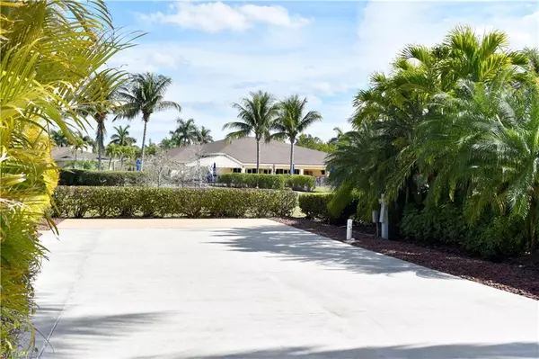 Fort Myers, FL 33905,5159 Cypress Trail Resort CIR