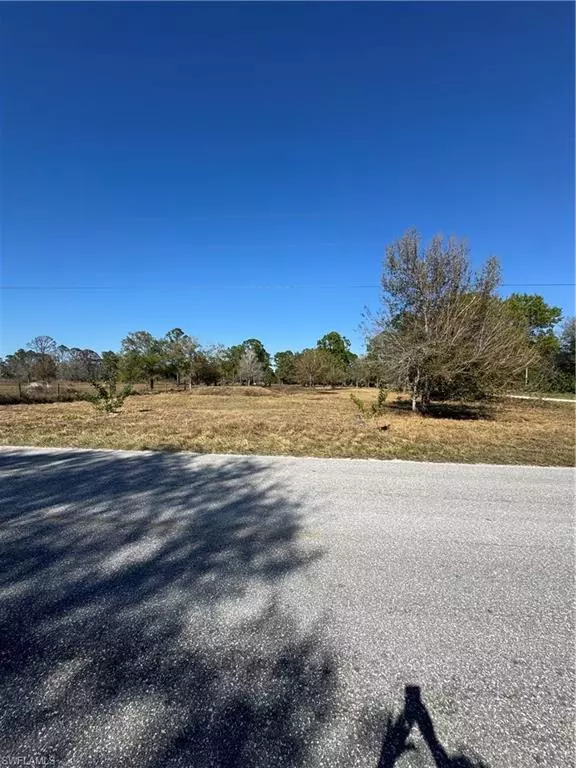 Clewiston, FL 33440,593 Hunting Club AVE