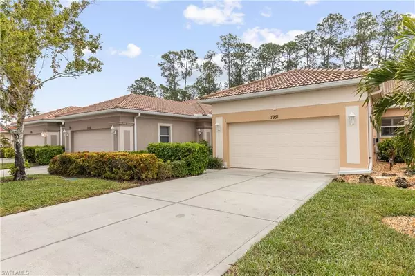 Naples, FL 34104,7951 HAVEN DR #16