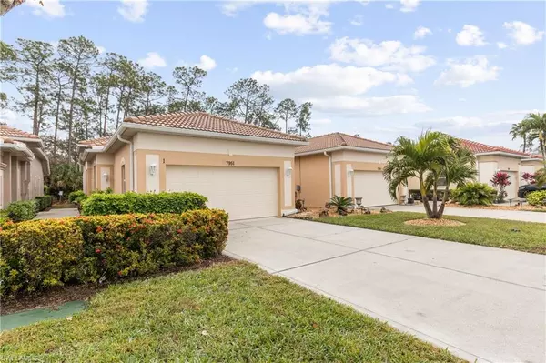 Naples, FL 34104,7951 HAVEN DR #16