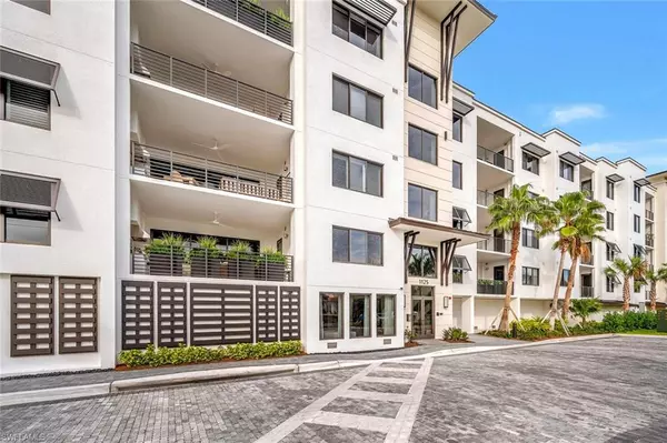 1125 Central AVE #477, Naples, FL 34102