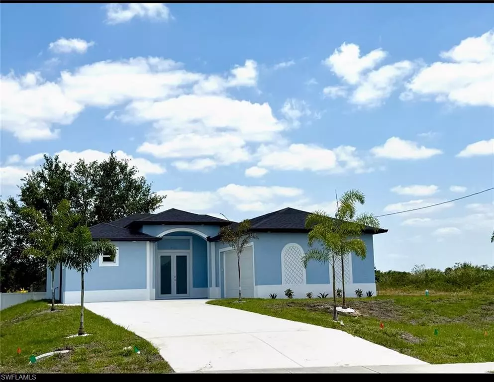 Lehigh Acres, FL 33971,900 Sunniland blvd W
