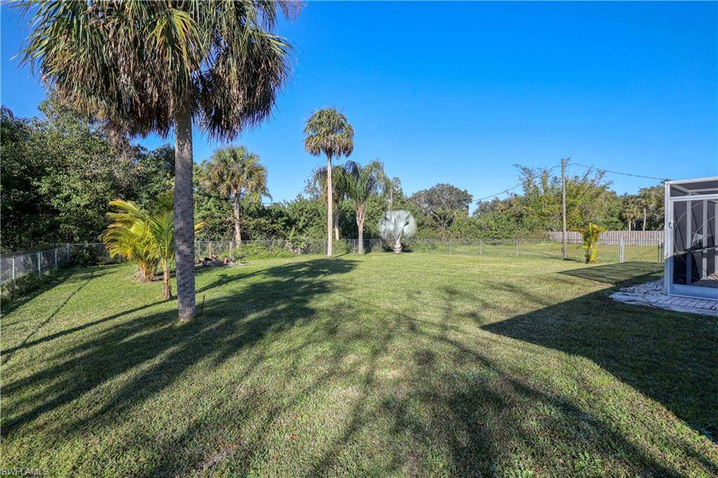 Fort Myers, FL 33905,2325 Lazy River LN