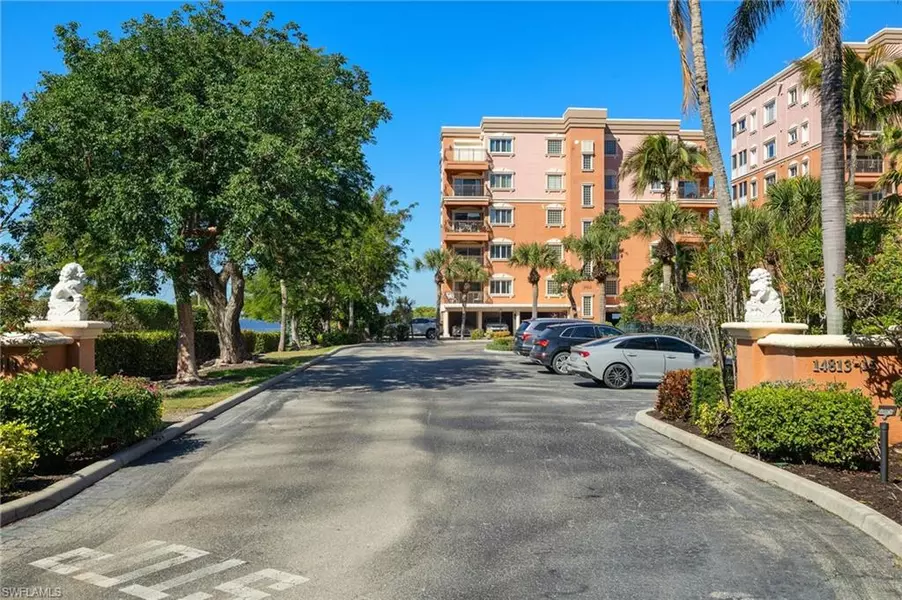 14811 Laguna DR #101, Fort Myers, FL 33908
