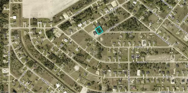 Lehigh Acres, FL 33971,2305/2307 Dogwood AVE N