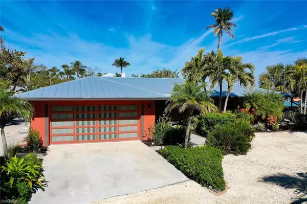 Sanibel, FL 33957,6076 Castaways LN