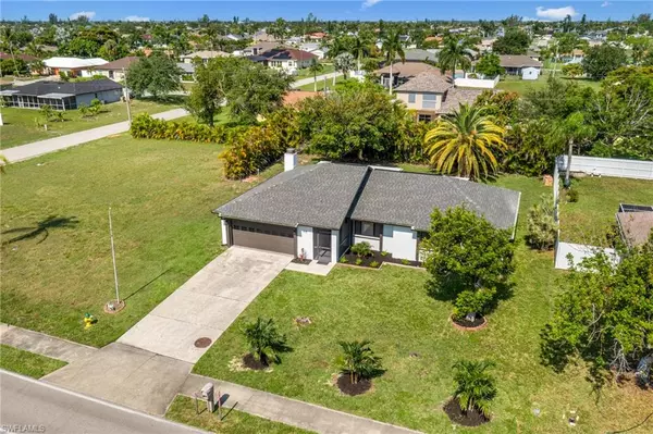 Cape Coral, FL 33990,1618 Country Club BLVD