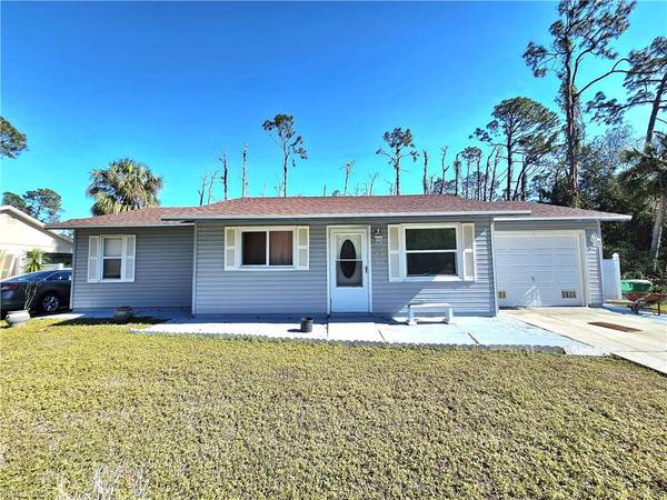 396 Euclid ST, Port Charlotte, FL 33954