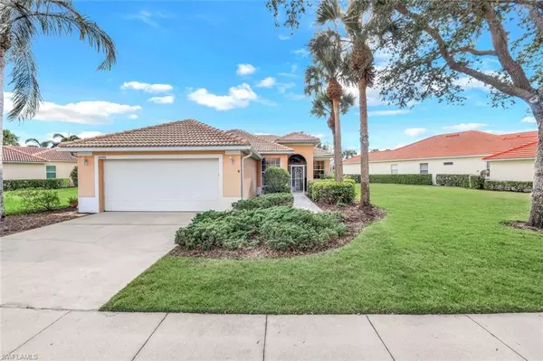 6086 Highwood Park LN, Naples, FL 34110