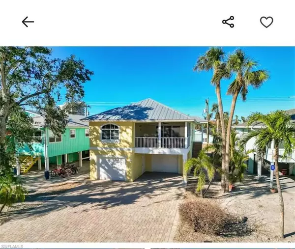 Fort Myers Beach, FL 33931,227 Mango ST