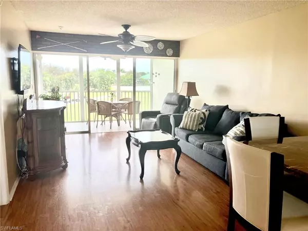 Fort Myers, FL 33907,1580 Pine Valley DR #217