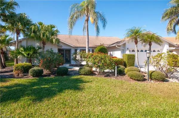 22349 FOUNTAIN LAKES BLVD, Estero, FL 33928