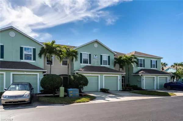 3647 Pine Oak CIR #105, Fort Myers, FL 33916