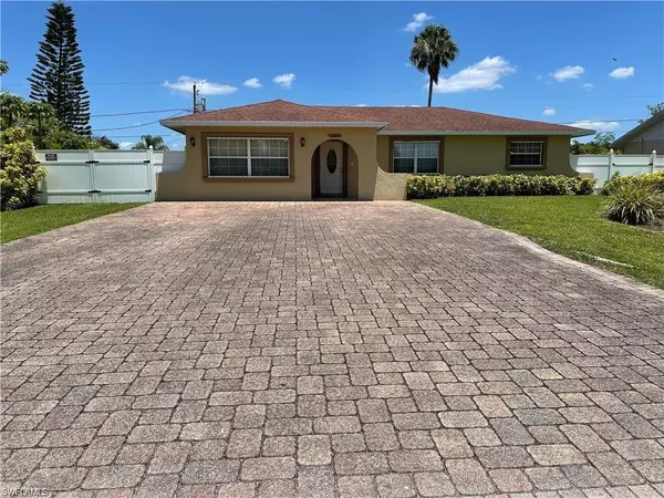 2922 50th ST SW, Naples, FL 34116