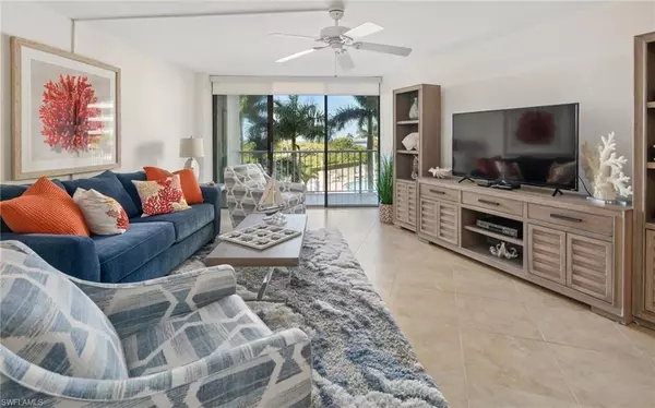 Marco Island, FL 34145,380 Seaview CT #301