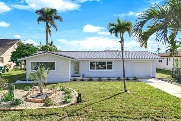 4827 SW 3rd AVE, Cape Coral, FL 33914