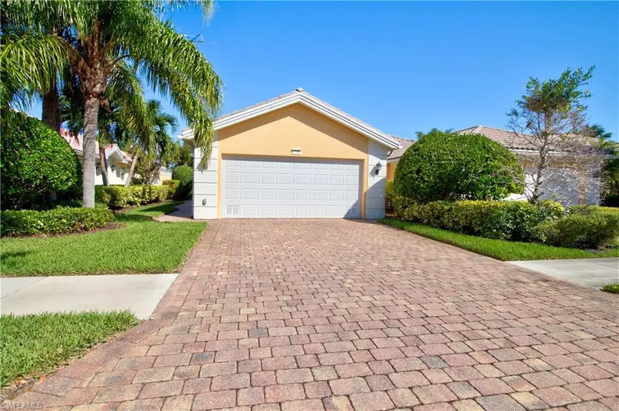 7767 Ionio CT, Naples, FL 34114