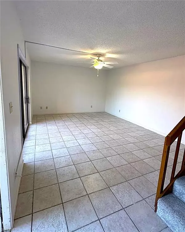 Fort Myers, FL 33907,12348 Woodrose CT #1