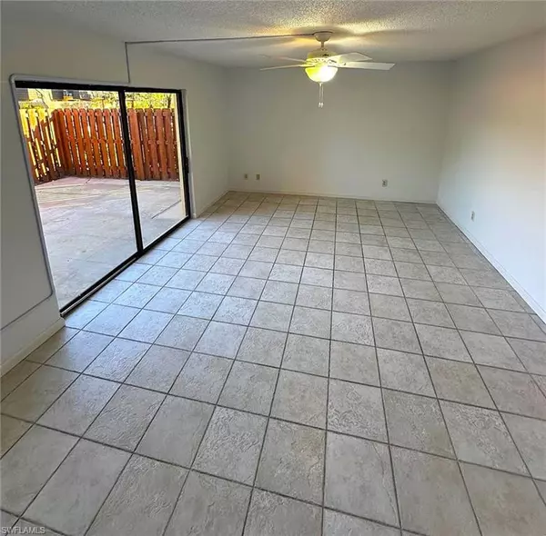 Fort Myers, FL 33907,12348 Woodrose CT #1