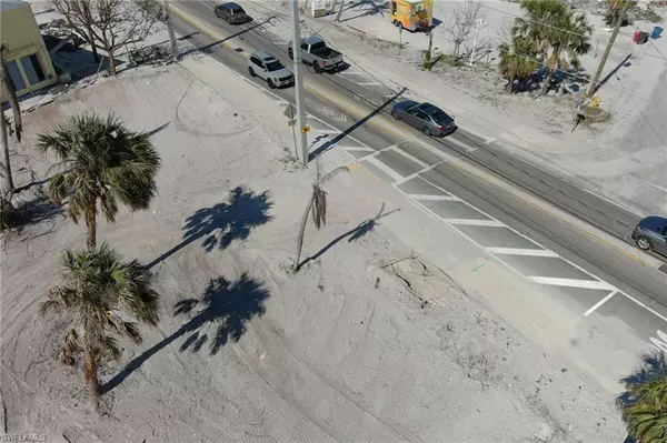 Fort Myers Beach, FL 33931,2370 Estero BLVD