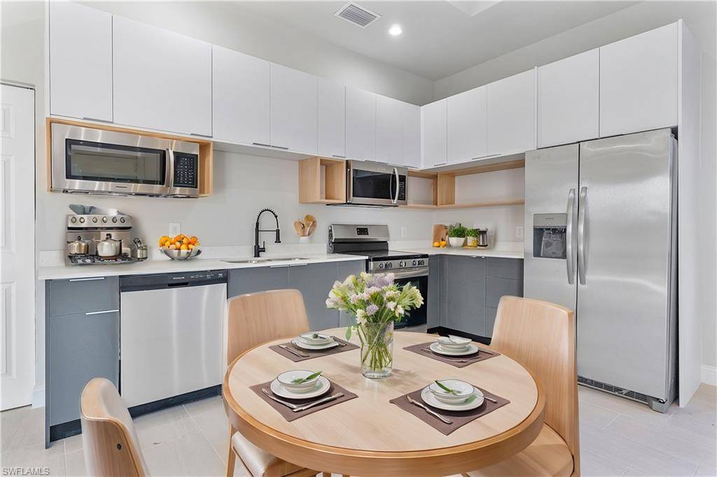 Naples, FL 34120,4173 58 AVE NE