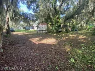 1034 Collier LN, Moore Haven, FL 33471