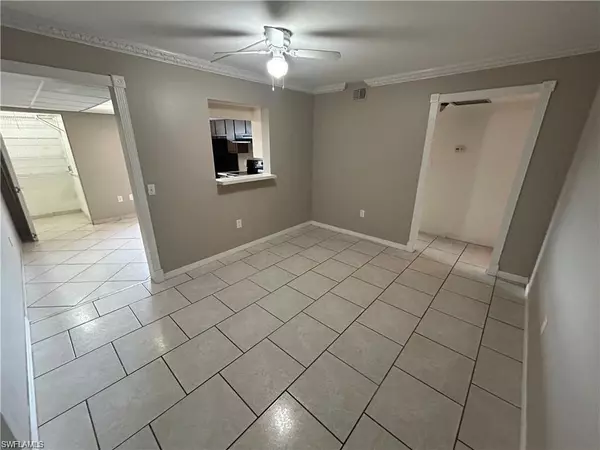 2828 Jackson ST #H5, Fort Myers, FL 33901