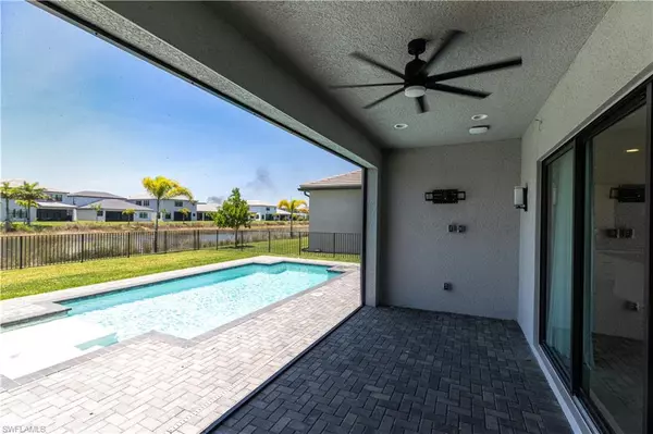Estero, FL 33928,20341 Fair Oak LN